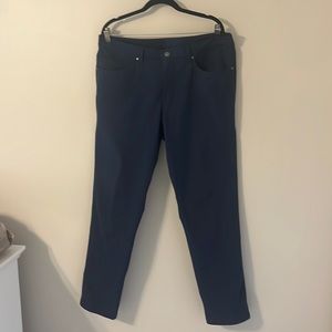 Lululemon ABC pants size 36 X 32